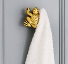 Modern Brass Frog Wall Hook In Golden