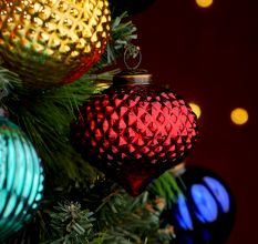 Decorative Multicolor Set of 6 Pieces Christmas Ornament