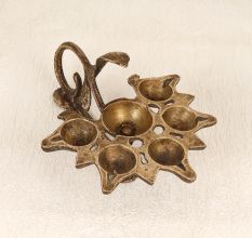 High-Quality Brass Aarti Oil Lamp in Brown Finish for Decor