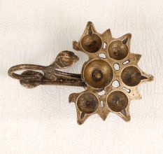 High-Quality Brass Aarti Oil Lamp in Brown Finish for Decor