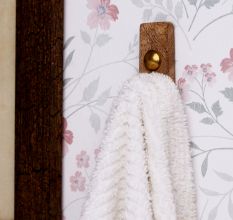 6 Pieces Small Natural Wooden Wall Hooks