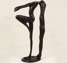 Dark Finish Handmade Brass Lady Statue for Home Decor