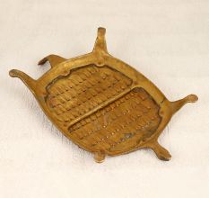 Turtle Shaped Brass Vegetable Grater for Home Decoration