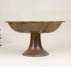 Handcrafted Vintage Brass Fruit Stand in English Art for Decor