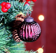 12 Pieces Glass Burgundy Christmas Ornaments For Tree Decoration