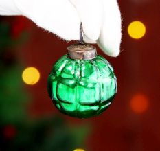 12 Pieces Decorative Glass Green Christmas Ornaments For Tree Decoration