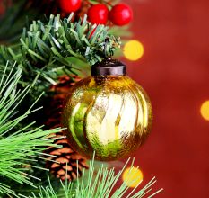 12 Pieces Modern Golden Coloured Christmas Ornaments