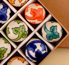 25 Pieces Decorative Multicolor Round Tiny Ceramic Christmas Ornaments