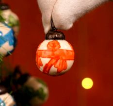 25 Pieces Decorative Multicolor Round Tiny Ceramic Christmas Ornaments