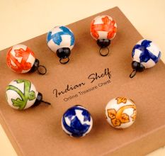 25 Pieces Decorative Multicolor Round Tiny Ceramic Christmas Ornaments