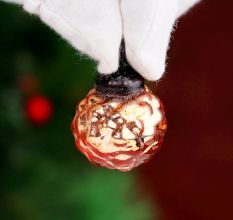 Round Christmas Ornaments For Tree Decoration