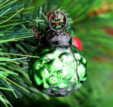 Round Christmas Ornaments For Tree Decoration