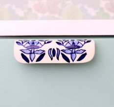 Ceramic Blue Leaf Floral Drawer Handle (Medium Size)