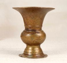 Handcrafted South Indian Art Flower Pot Made of Finest Brass