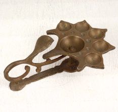Vintage Brass Aarti Oil Lamp with 5 Jyot for Prayer Room