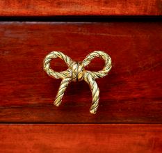 Gold Bow Metal Drawer Knob