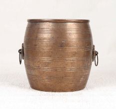 Traditional Brown Vintage Brass Planter for Home Decoration