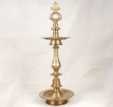 Traditional Handmade Brass Oil Lamp in Vintage Finish for Decor