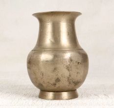 Traditional High-Quality Brass Pot for Home Decoration