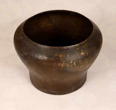 Antique Brown Finish Holy Pot Made of Brass for Prayer Room