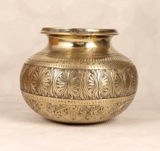 Beautiful Engraved Cooking Pot Made of Premium Brass for Decor