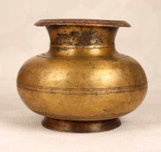 Vintage Finish Brass Holy Water Pot with Spout for Rituals