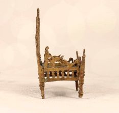 Beautiful Jali Work Lord Krishna Bed Singhasan Made of Brass