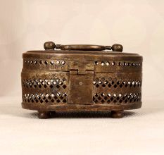 Handcrafted Vintage Brass Jewelry Box in Jali Work for Decoration
