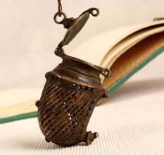 Handcrafted Vintage Finest Brass Mango Shape Box in Jali Work