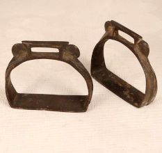Vintage Finish Handmade Brass Horse Stirrups for Decoration in Pair