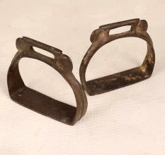 Vintage Finish Handmade Brass Horse Stirrups for Decoration in Pair