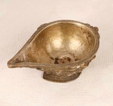 Vintage Handmade Brass Diya Oil Lamp for Home Decor