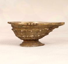 Vintage Handmade Brass Diya Oil Lamp for Home Decor
