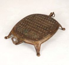 Vintage Finest Brass Vegetable Grater for Home Decoration