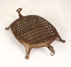 Vintage Finest Brass Vegetable Grater for Home Decoration