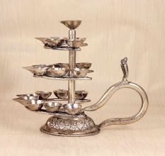 Traditional Indian Brass Aarti Oil Lamp in Silver Finish for Decor