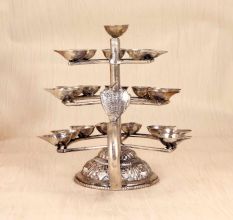 Traditional Indian Brass Aarti Oil Lamp in Silver Finish for Decor