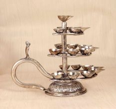 Traditional Indian Brass Aarti Oil Lamp in Silver Finish for Decor