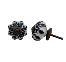 Two Leaf Medium Knob (1)