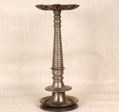 Traditional Brass Nickel Plated Oil Lamp for Home Decoration