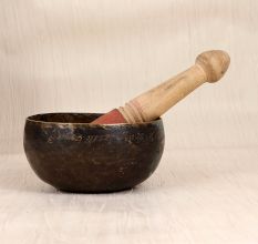 Handcrafted Traditional Om Singing Bowl Made of Bell Metal