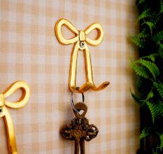 3 Pieces Decorative Gold Aluminium Bow Wall Hooks