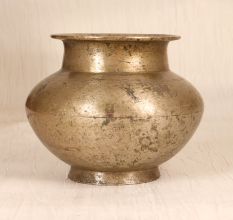 South Indian Plain Brass Holy Water Pot for Flower Decoration