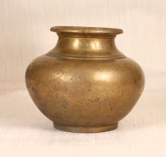 Brown Finish Plain Holy Water Pot Made of High-Quality Brass