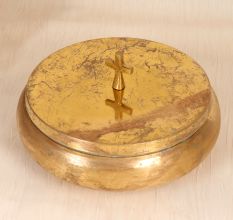 English Art Handcrafted Brass Box with Lid for Decoration