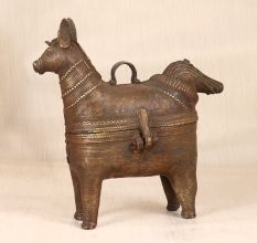 Tribal Art Handmade Brass Jewelry Box from Odisha in Vintage Finish
