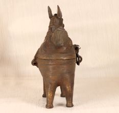 Tribal Art Handmade Brass Jewelry Box from Odisha in Vintage Finish