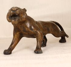 Handcrafted Pair of Tiger Statue Made of Brass with Engraving