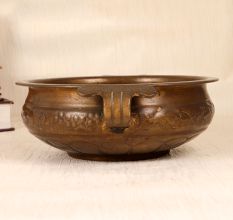 Traditional South Indian Brass Urli for Flower Decoration