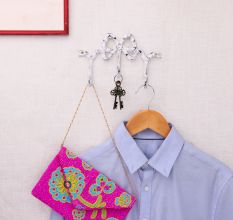 White Black Bow Shape Iron Hook